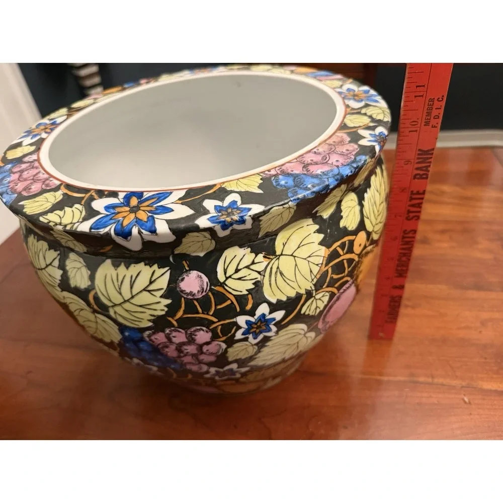 Vintage Chinese Famille Noire Fish Bowl Planter Jardiniere Fruit Floral 12